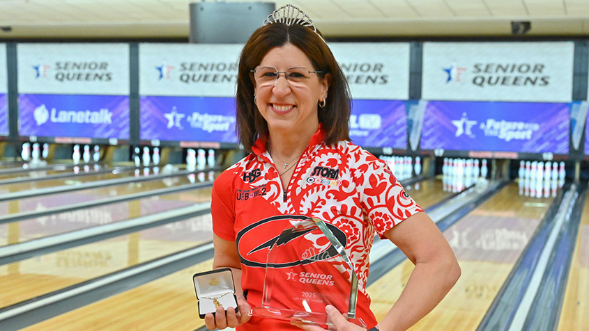 Liz Johnson after winning the 2025 USBC Senior Queens